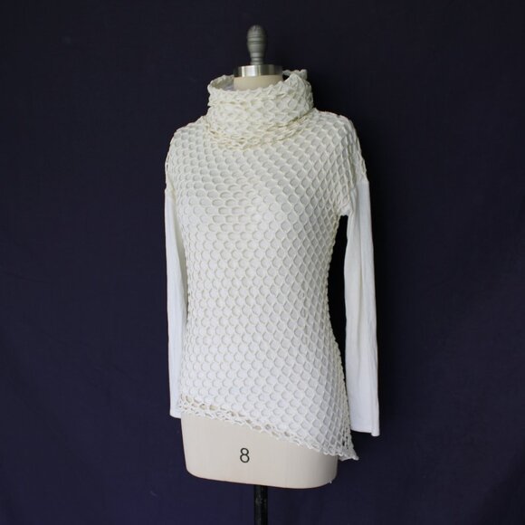 Twenty Montreal mesh crochet macramé net cream funnel top tunic hoodie sweater - Picture 2 of 9